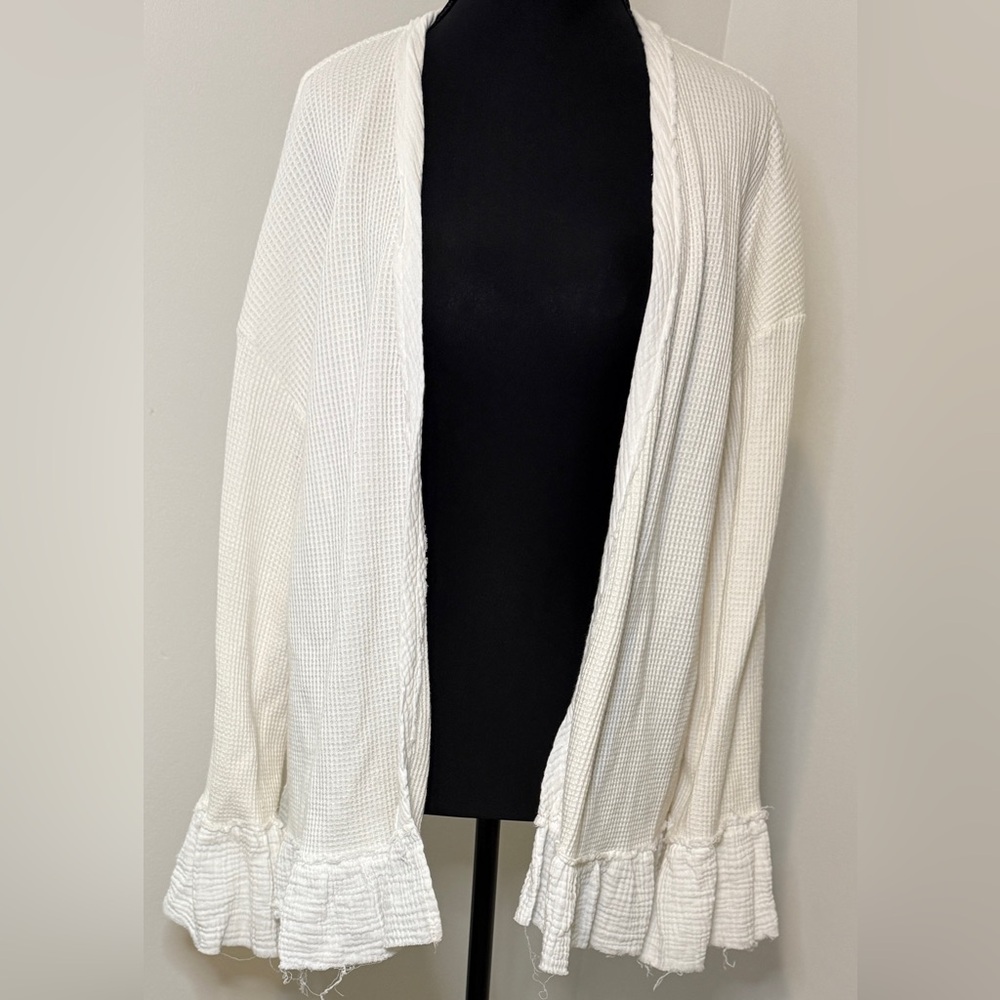Pink Lily Cream‎ Ruffle Cardigan